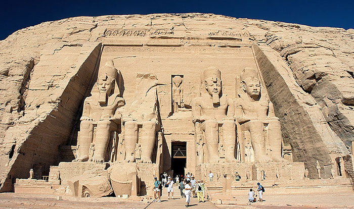 Les colosses de Ramses II, temple d'Abou Simbel