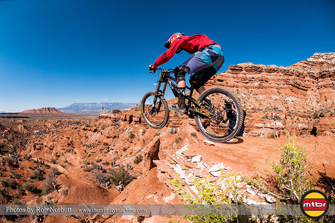 cession-vtt-impressionnante2.jpg