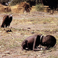 famine-soudan-kevin-carter-thumb