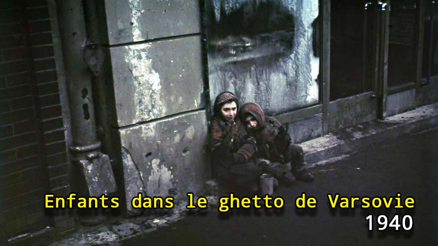 Enfants dans le ghetto de Varsovie, en 1940